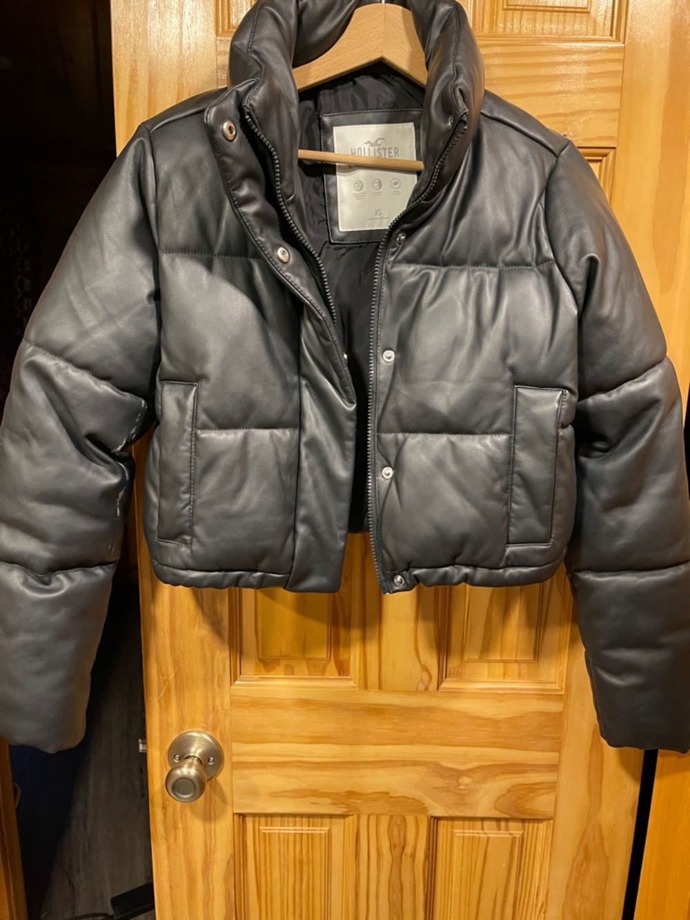 Hollister Black Cropped Faux Leather Puffer Coat